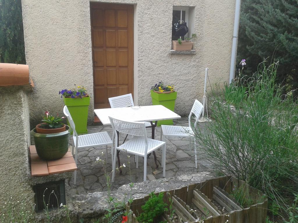 La Petite Maison de Marie Louise Lauris Extérieur photo