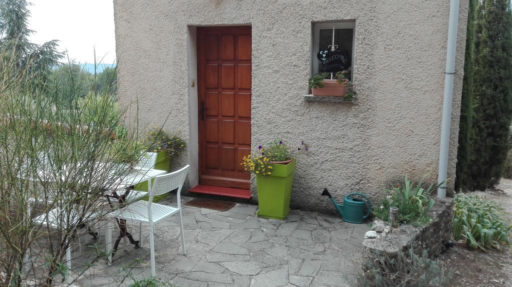 La Petite Maison de Marie Louise Lauris Extérieur photo